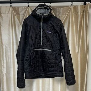 Patagonia Men's Black Puffer Jacket pullover hoodie size small